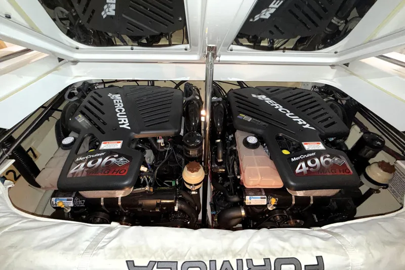 Slide: The Image of 2005 Formula 353 FASTech boat with twin Mercury MerCruiser 496 MAG HO engines. - 6