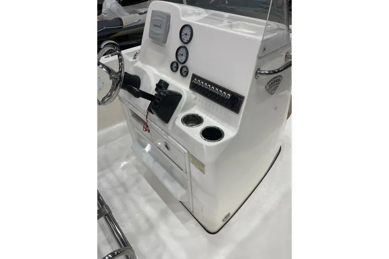 Slide: The Image of Console of a 2016 Tidewater 198 CC Adventure boat. - 46