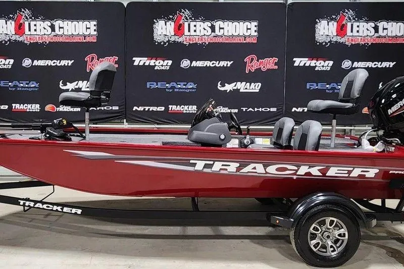 The Image of Tracker Pro 170 2026 - undefined