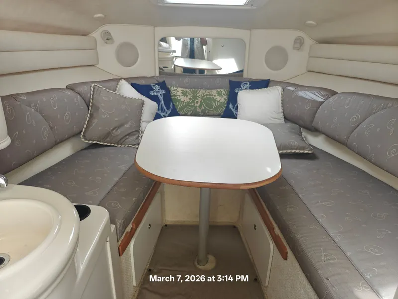 Slide: The Image of Sea Ray Sundancer 2002 - 16