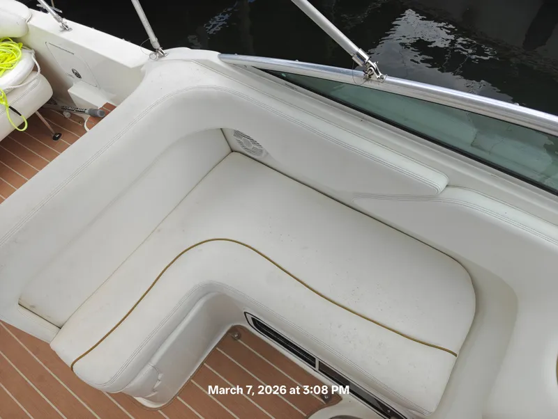 Slide: The Image of Sea Ray Sundancer 2002 - 6