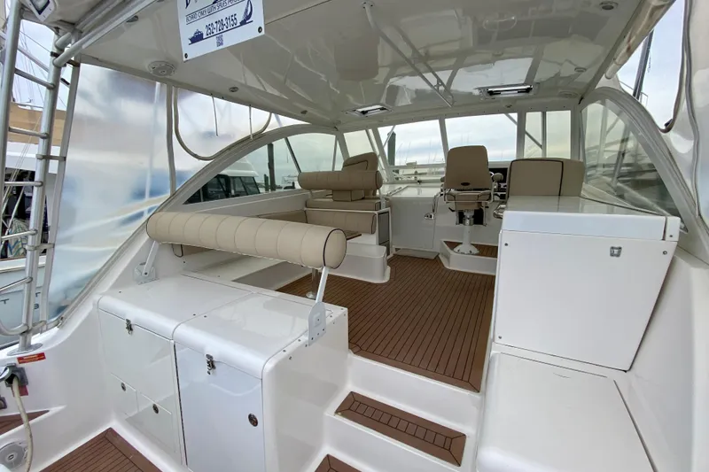 Slide: The Image of Luxury fishing chair on 2006 Luhrs 41 Open boat with teak deck. - 7