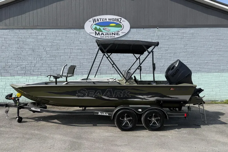 The Image of 2026 SeaArk Easy 200 boat on trailer, displayed at Water Workz Marine dealership. - 1