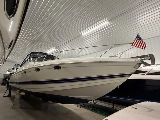 The Image of Formula 370 Super Sport 2001 - undefined