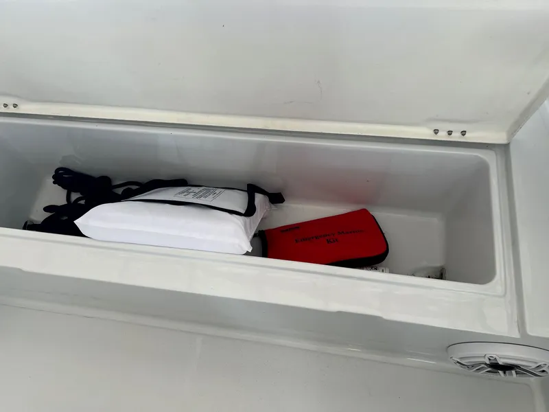 Slide: The Image of Sea Cat 21 1996 - 12