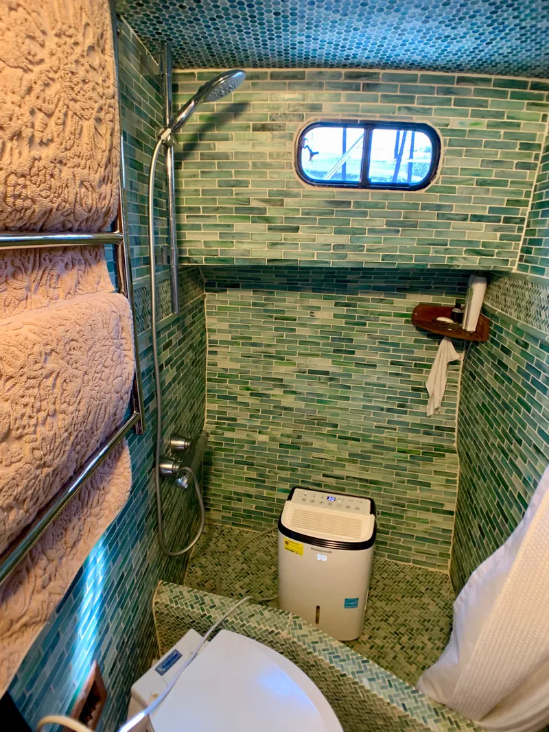 Slide: The Image of Bathroom in 1988 Harbor Master 520 Coastal boat. - 30