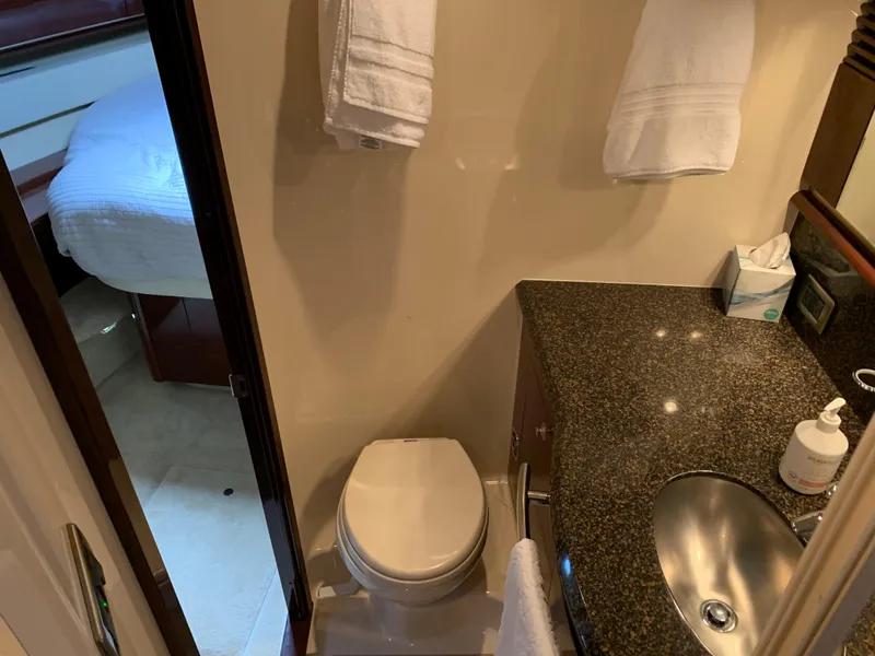 Slide: The Image of Luxurious bathroom in a 2007 Sea Ray 52 Sundancer yacht. - 34