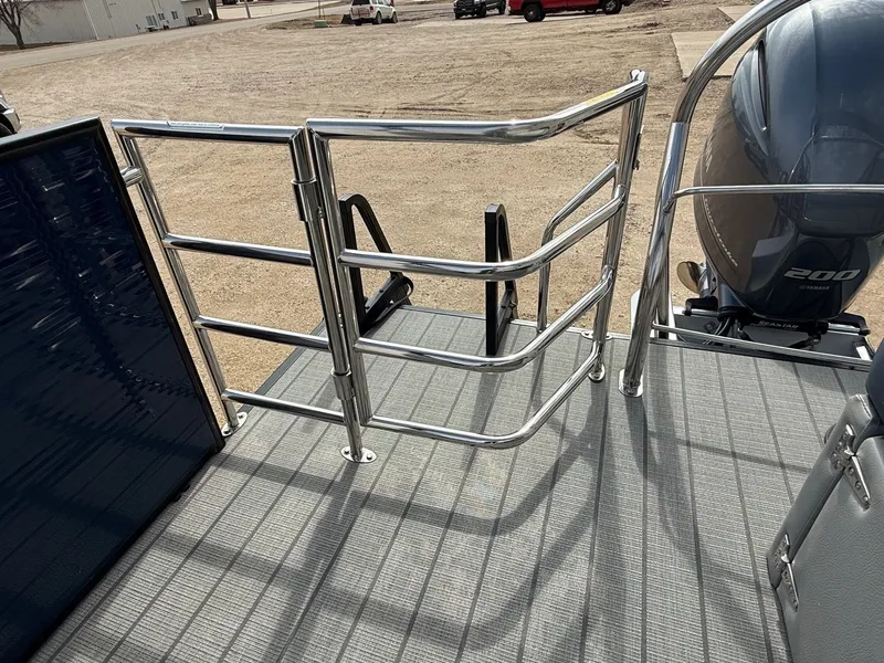 Slide: The Image of Godfrey Sweetwater 2286SB 2022 - 28