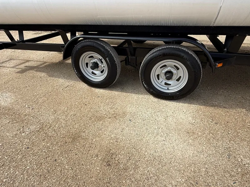 Slide: The Image of Godfrey Sweetwater 2286SB 2022 - 30