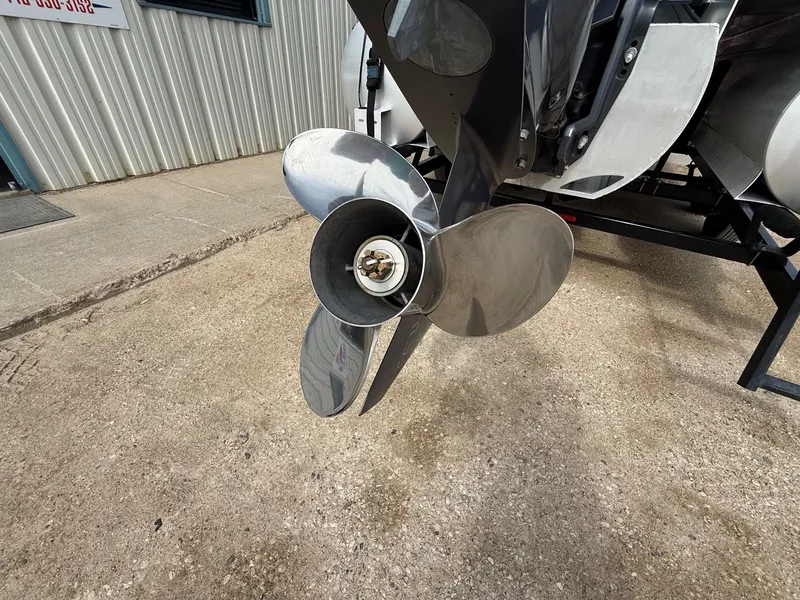 Slide: The Image of Godfrey Sweetwater 2286SB 2022 - 9