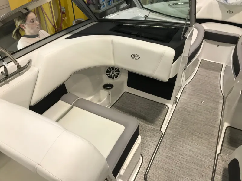 Slide: The Image of Cobalt 220S 2024 - 5