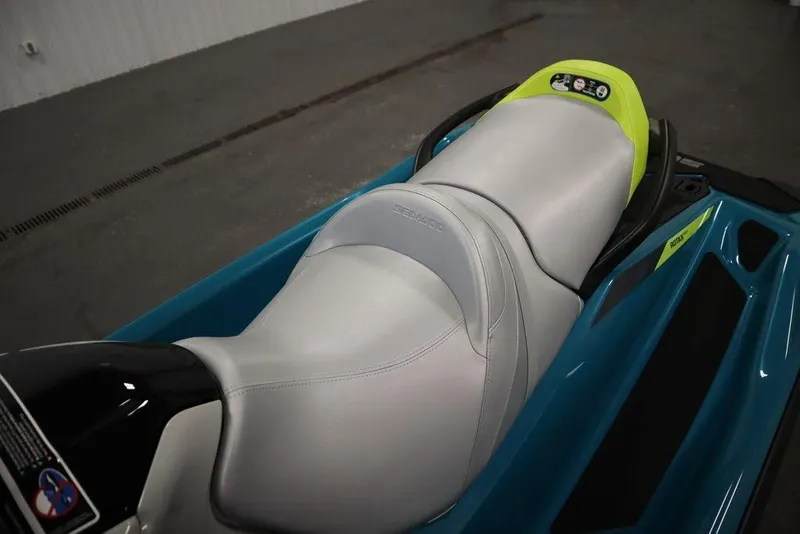 Slide: The Image of 2026 Sea-Doo GTI SE 130 jet ski seat, featuring sleek design and vibrant colors. - 15