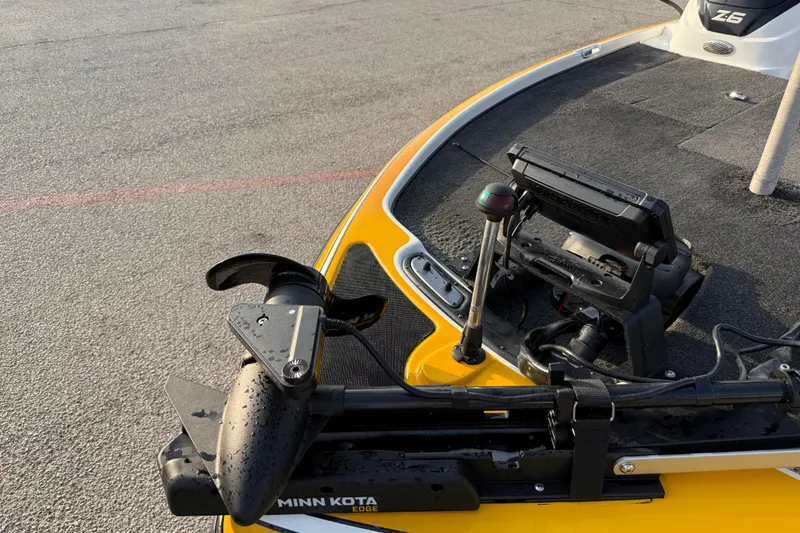 Slide: The Image of Yellow 2015 Nitro Z-6 boat with Minn Kota Edge trolling motor and control panel. - 18