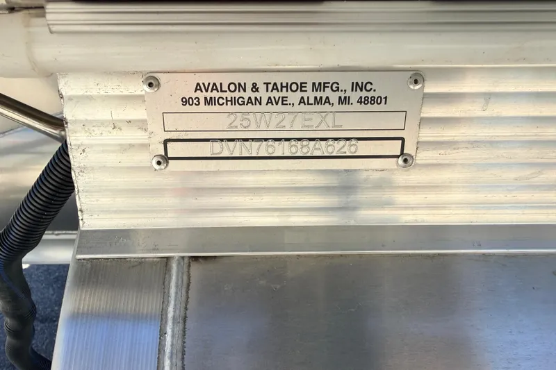 Slide: The Image of Metal identification plate on Avalon 2585 Excalibur LTD Windshield Flex Lounge, 2026 model. - 32