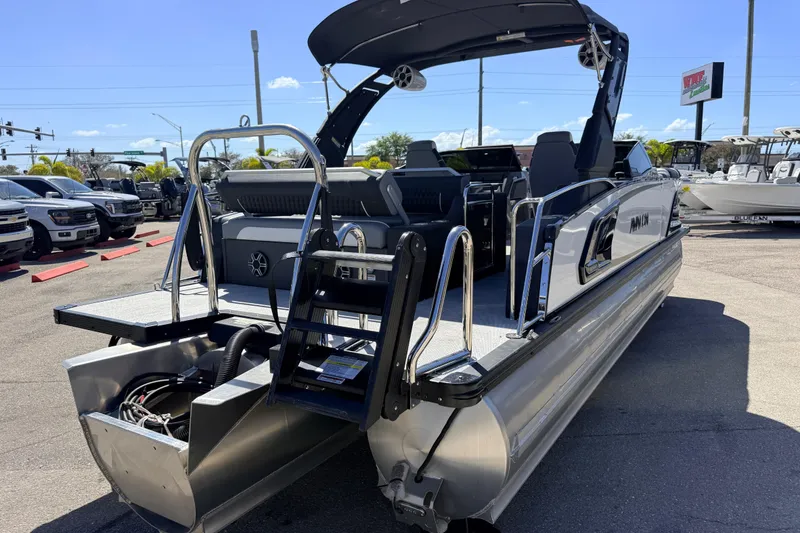 Slide: The Image of 2026 Avalon 2585 Excalibur LTD Tri Toon boat with windshield and flex lounge. - 7