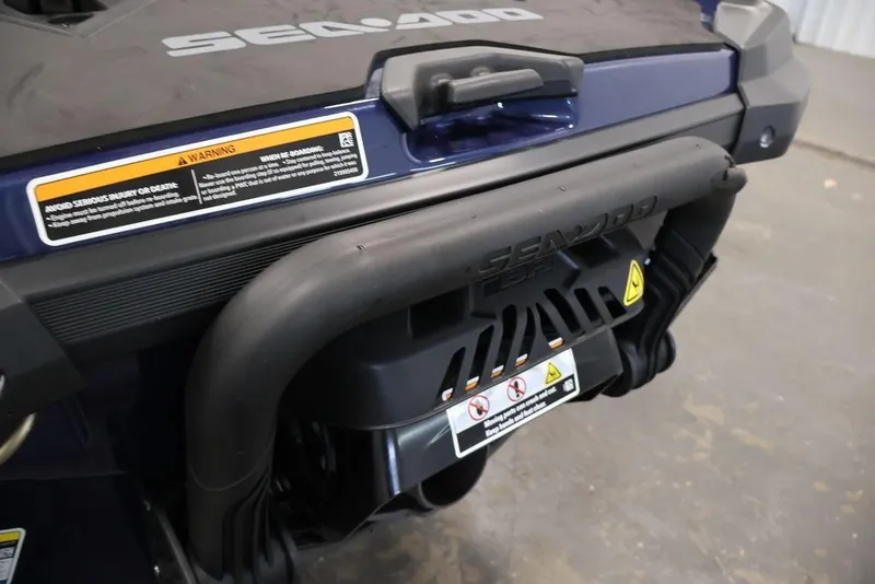 Slide: The Image of Sea-Doo GTX 230 2026 - 19