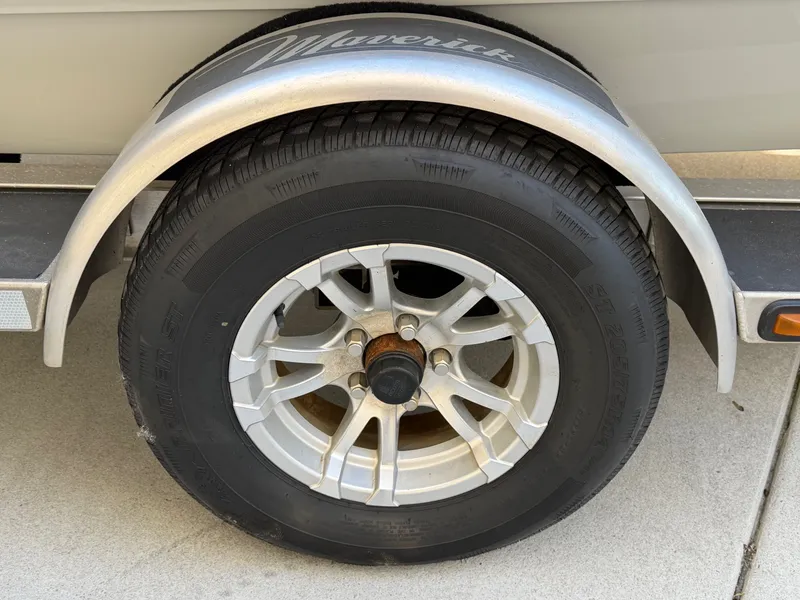 Slide: The Image of Maverick 17 HPX-S 2021 - 50