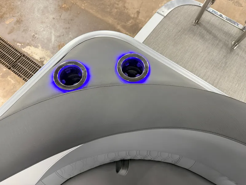 Slide: The Image of Avalon LSZ 2385 Quad Lounge Pontoon & 115HP Yamaha -$35,995 2023 - 37