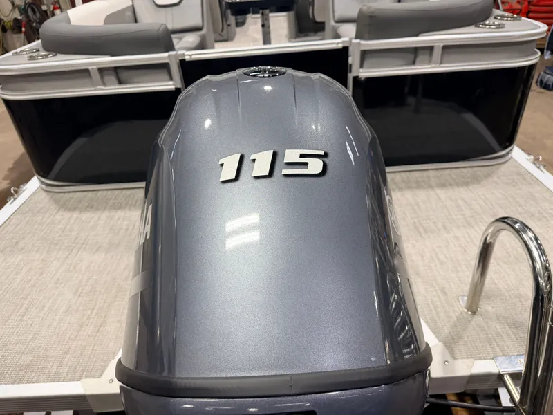 Slide: The Image of Avalon LSZ 2385 Quad Lounge Pontoon & 115HP Yamaha -$35,995 2023 - 52
