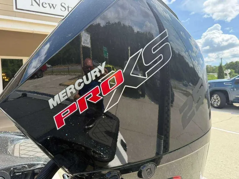 Slide: The Image of Mercury Pro XS engine on Caymas Bass CX 20 Pro 2025. - 14