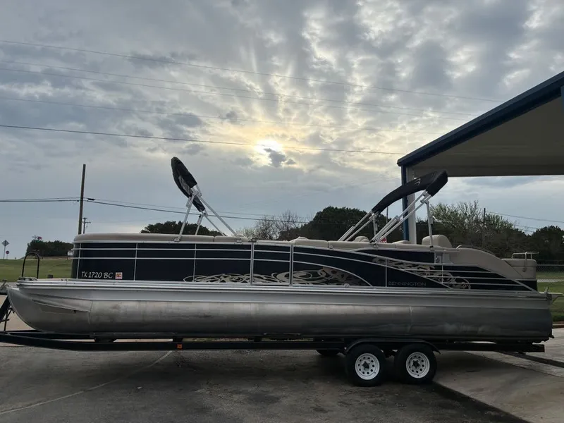 The Image of Bennington 2874RCW 2010 - 1