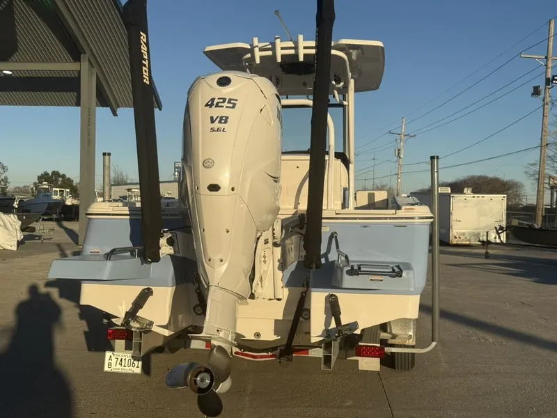 Slide: The Image of Robalo 266 Cayman 2022 - 9