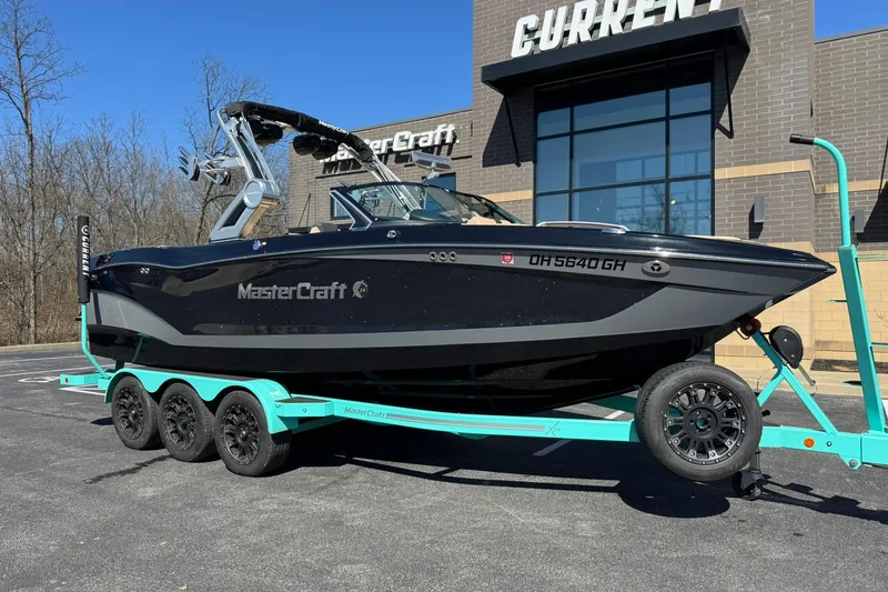 The Image of MasterCraft X24 2022 - undefined