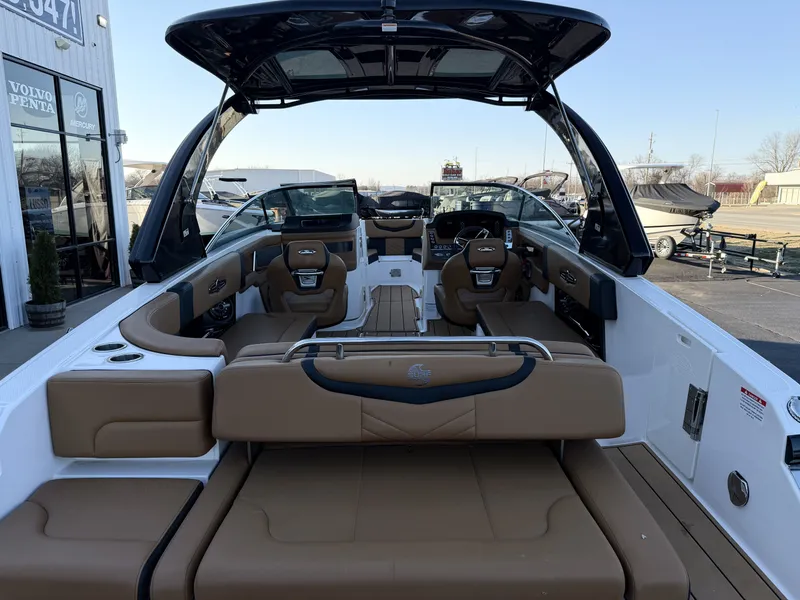 Slide: The Image of Chaparral 28 Surf 2023 - 8