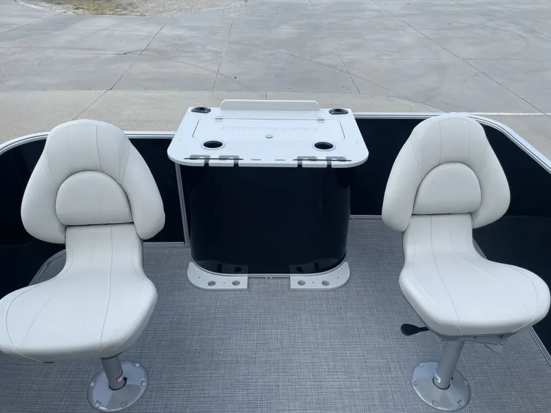 Slide: The Image of Sylvan 822 PF Mirage 2026 - 16