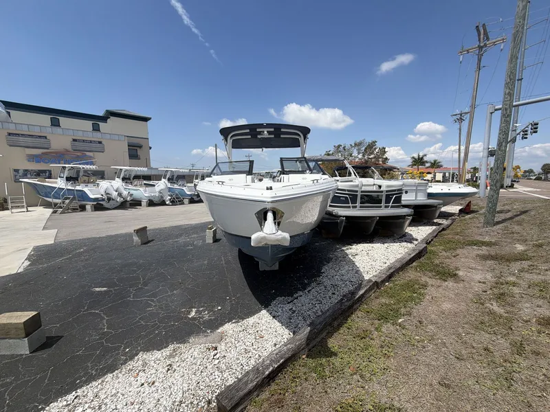 Slide: The Image of Cobalt R6 Outboard 2026 - 2