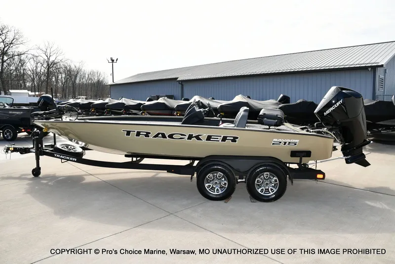 Slide: The Image of Tracker Savage 215 w/200HP Mercury 4 Stroke 2026 - 27