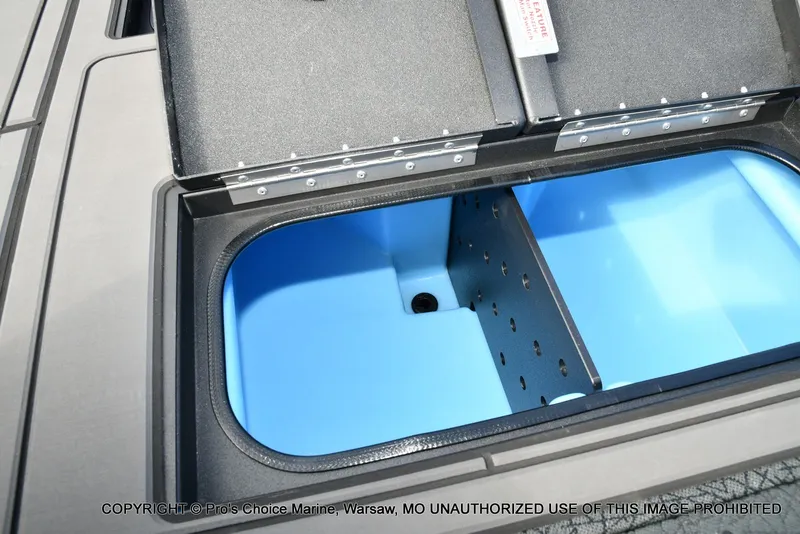 Slide: The Image of Tracker Savage 215 w/200HP Mercury 4 Stroke 2026 - 63