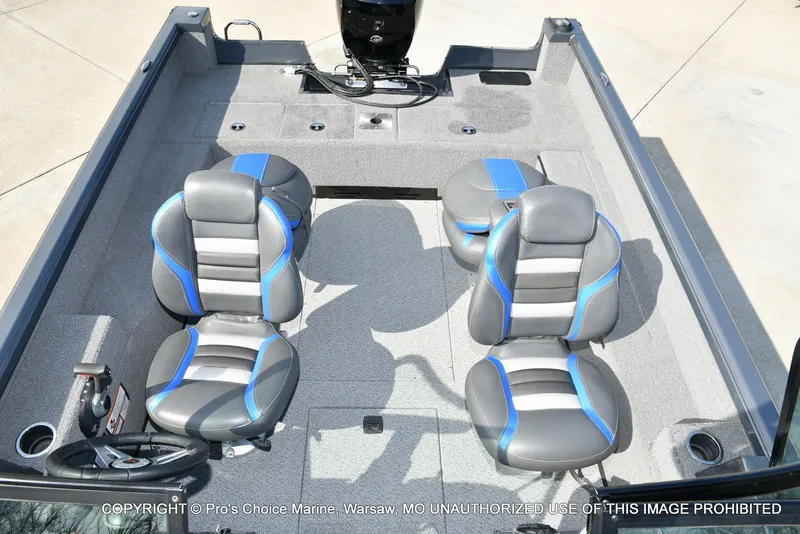 Slide: The Image of Ranger VS1882 WT 2022 - 14