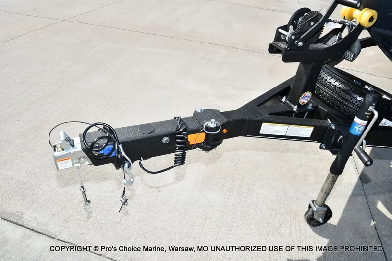 Slide: The Image of Ranger VS1882 WT 2022 - 28