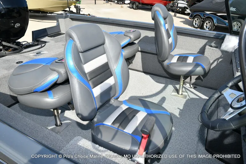 Slide: The Image of Ranger VS1882 WT 2022 - 34