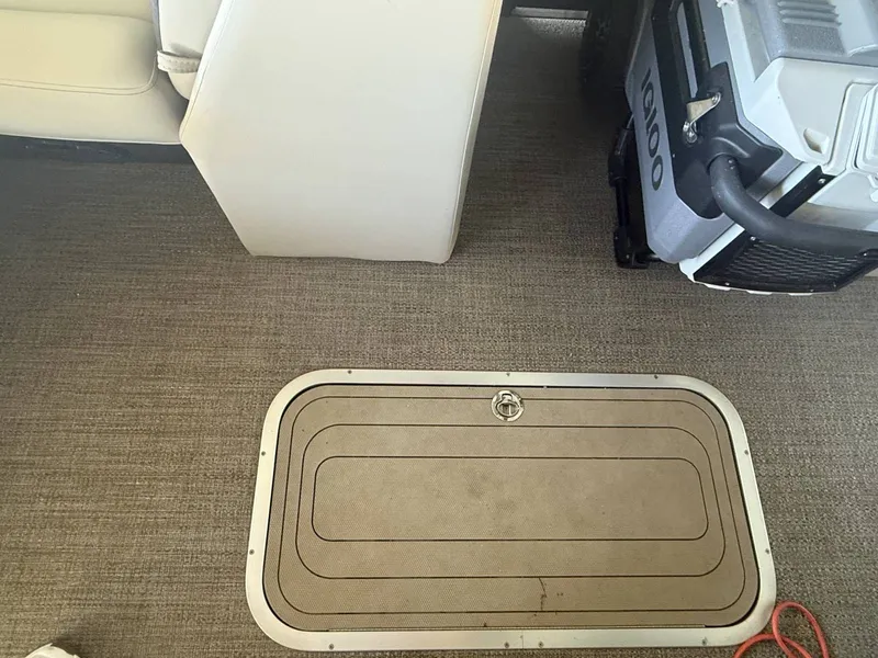 Slide: The Image of Barletta Cabrio C22U 2021 - 18