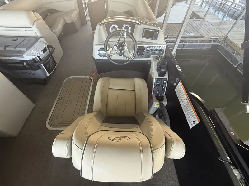 Slide: The Image of Barletta Cabrio C22U 2021 - 26