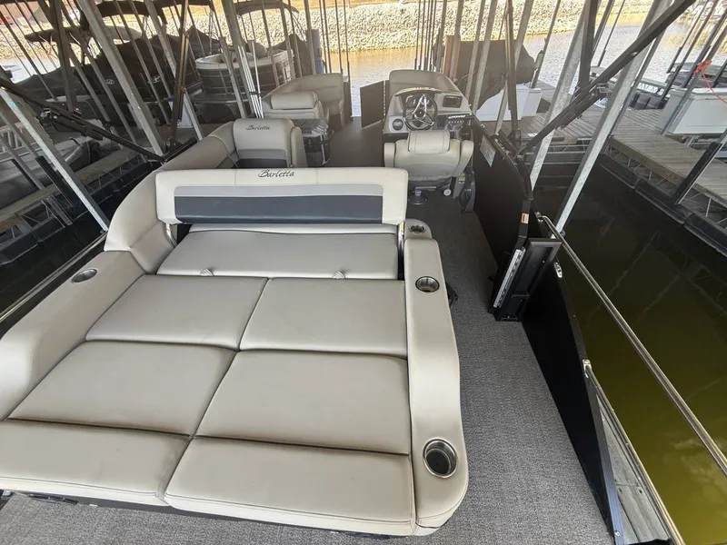 Slide: The Image of Barletta Cabrio C22U 2021 - 29