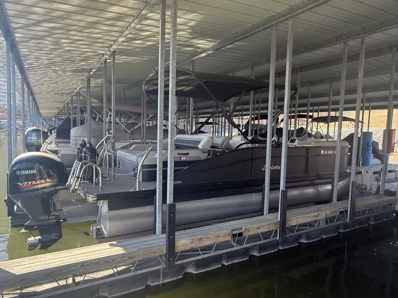 Slide: The Image of Barletta Cabrio C22U 2021 - 3