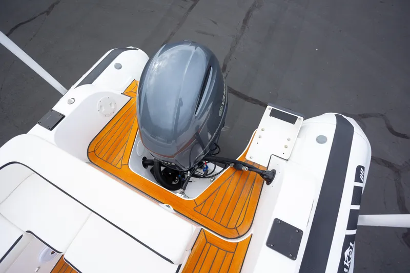 Slide: The Image of Yamaha Outboard - 17