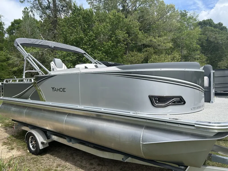 The Image of Tahoe LTZ 23 ENTERTAINER-140HP 2026 - 1