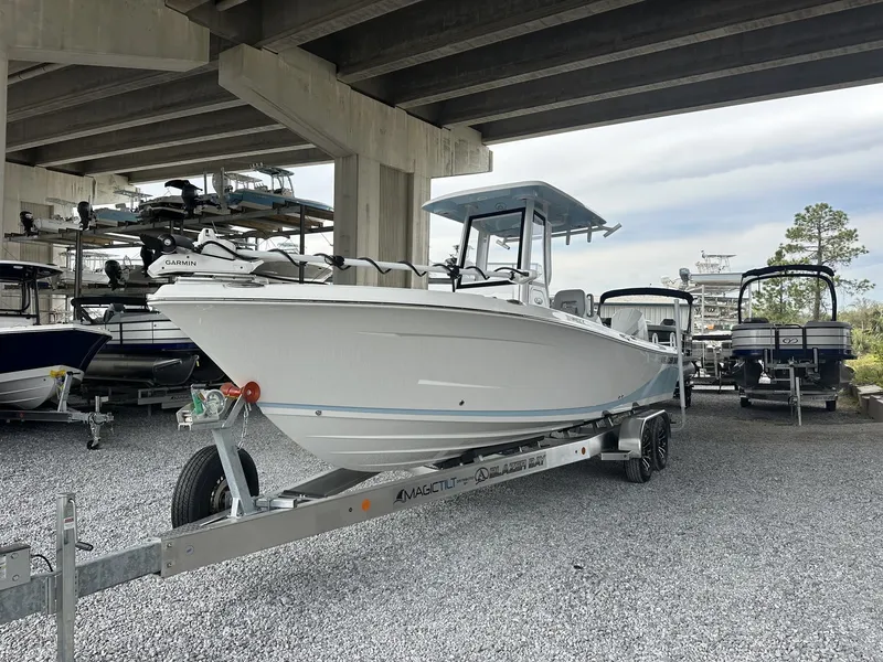 Slide: The Image of Blazer Bay Makaira 2800 2026 - 4