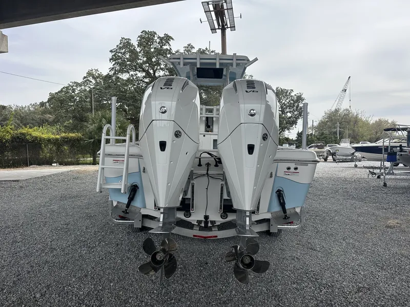 Slide: The Image of Blazer Bay Makaira 2800 2026 - 9