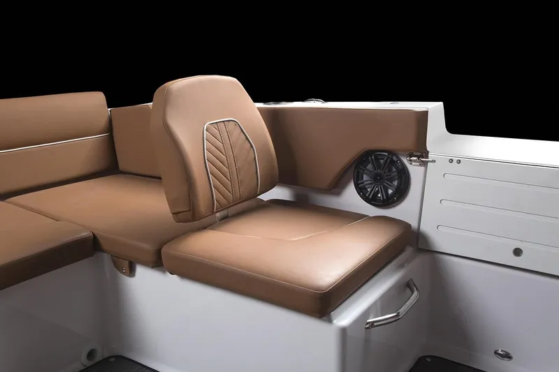 Slide: The Image of Glastron GTD 200 2019 - 11