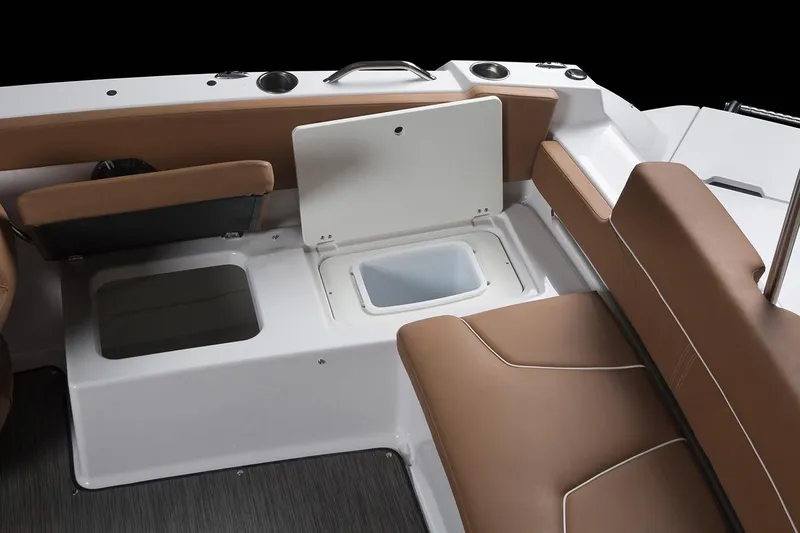 Slide: The Image of Glastron GTD 200 2019 - 13