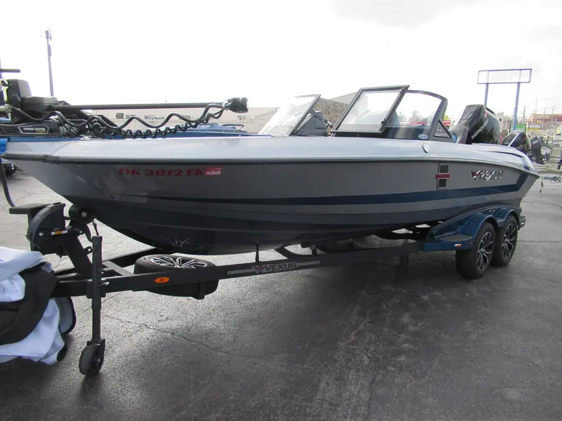 Slide: The Image of Vexus DVX22S 2025 - 17