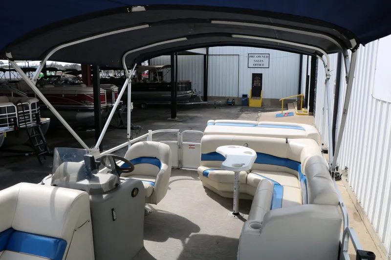 Slide: The Image of Lowe Sun Cruiser SS200 2008 - 18