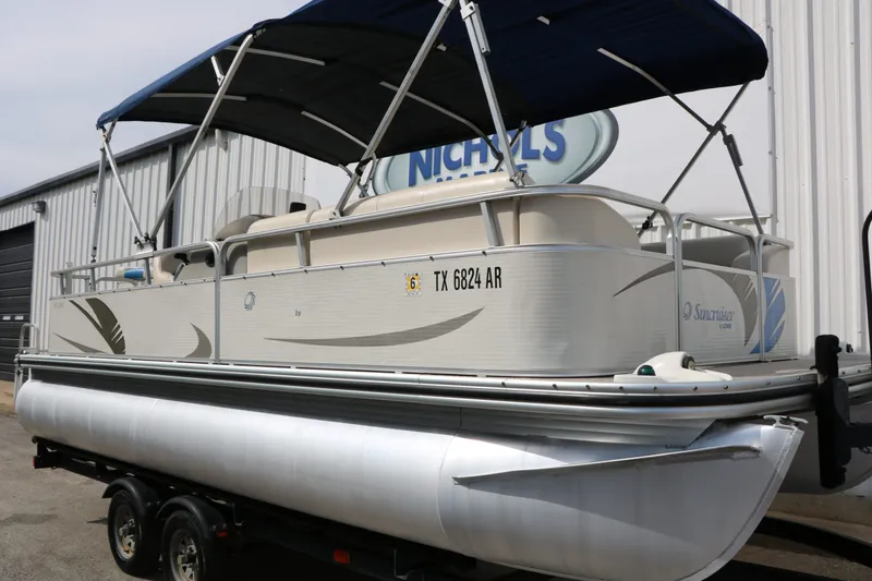 Slide: The Image of Lowe Sun Cruiser SS200 2008 - 3