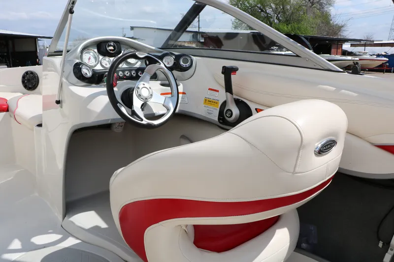 Slide: The Image of Tahoe Q7i 2010 - 30