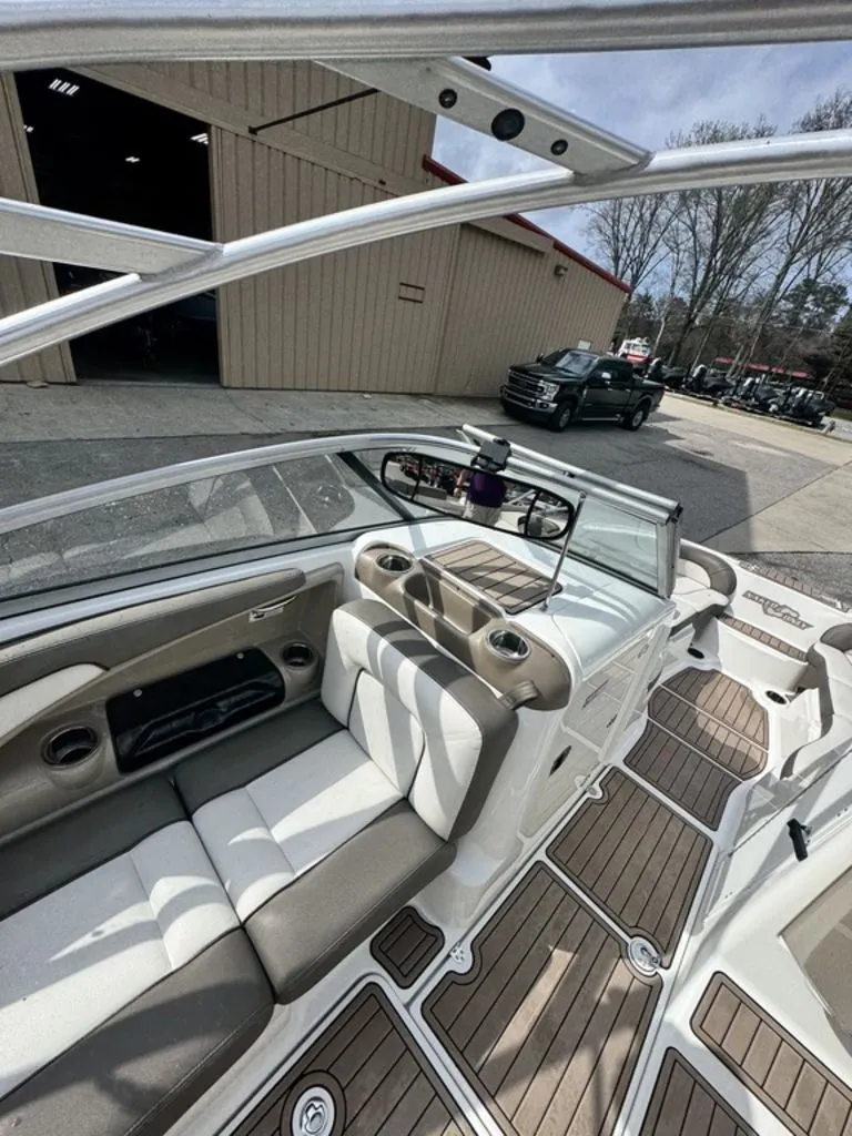 Slide: The Image of Yamaha 242 Limited S 2012 - 14